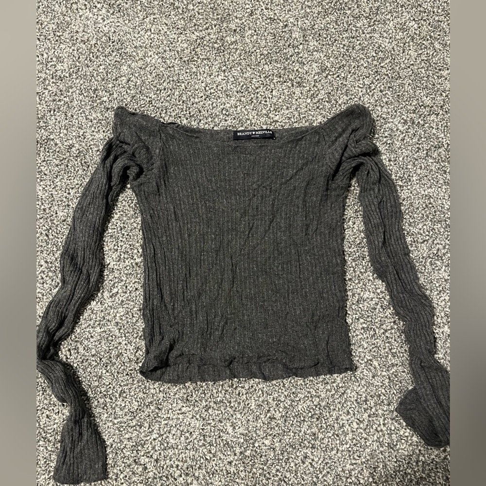 Brandy Melville Ribbed Long Sleeve